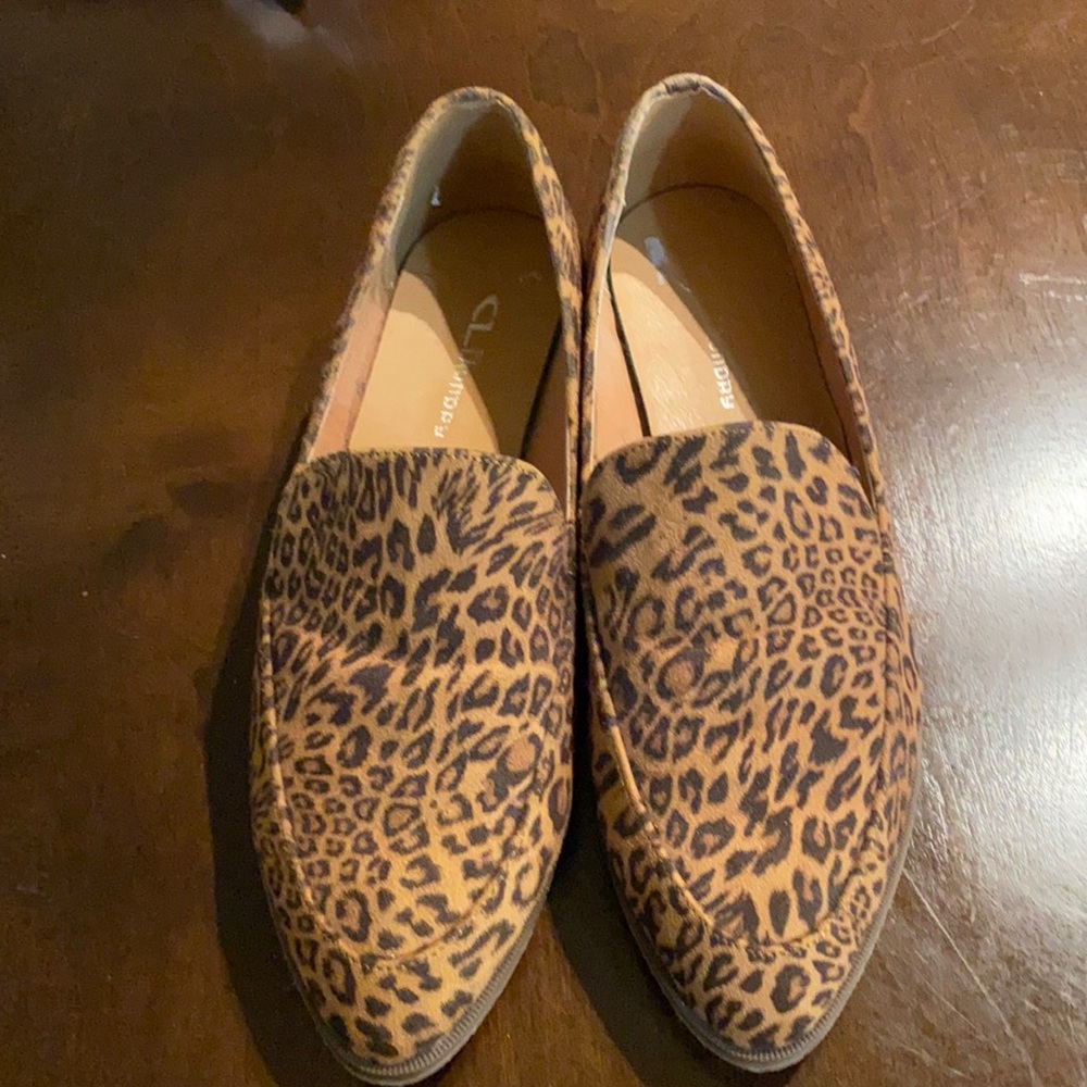 Cl by Laundry flats size 10